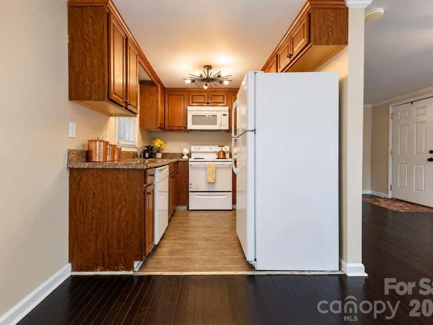 143 Waco Avenue, Kannapolis, NC 28083.  MLS# CAR4424660, YatesRealty ID 52904. 