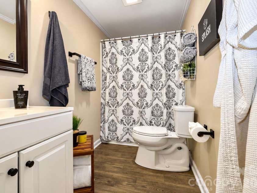 143 Waco Avenue, Kannapolis, NC 28083.  MLS# CAR4424660, YatesRealty ID 52904. 