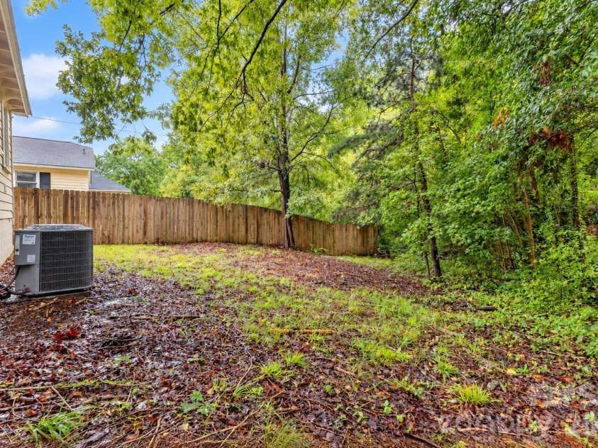 143 Waco Avenue, Kannapolis, NC 28083.  MLS# CAR4424660, YatesRealty ID 52904. 