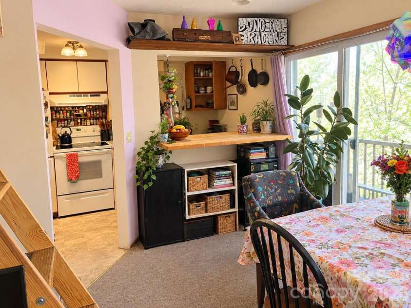332 Beaumont Street, Asheville, NC 28801.  MLS# CAR4427490, YatesRealty ID 52906. Kitchen - upper left unit
