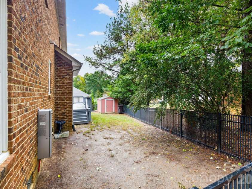 1312 Muirfield Court, Rock Hill, SC 29730.  MLS# CAR4426764, YatesRealty ID 52908. 