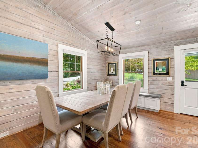 9428 Windygap Road, Charlotte, NC 28278.  MLS# CAR4427688, YatesRealty ID 52909. 