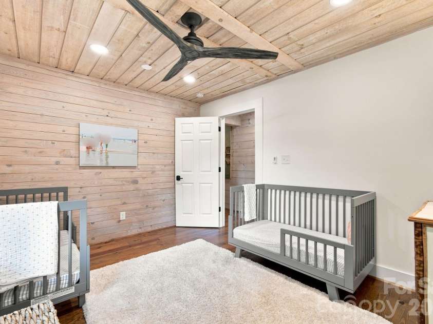 9428 Windygap Road, Charlotte, NC 28278.  MLS# CAR4427688, YatesRealty ID 52909. 