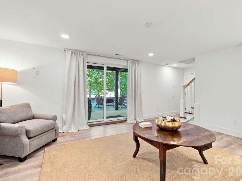9428 Windygap Road, Charlotte, NC 28278.  MLS# CAR4427688, YatesRealty ID 52909. 