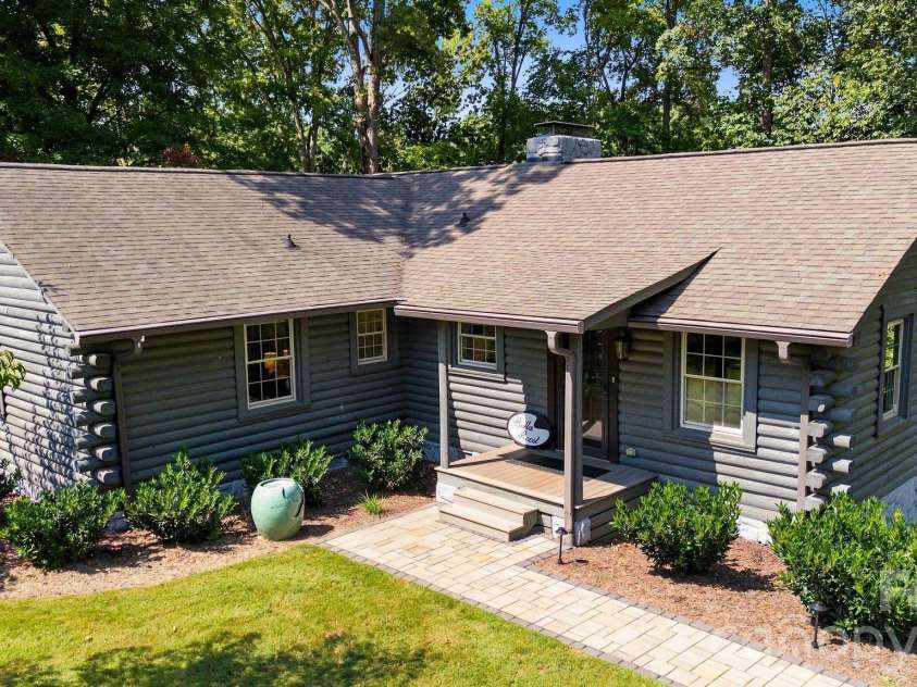 9428 Windygap Road, Charlotte, NC 28278.  MLS# CAR4427688, YatesRealty ID 52909. 