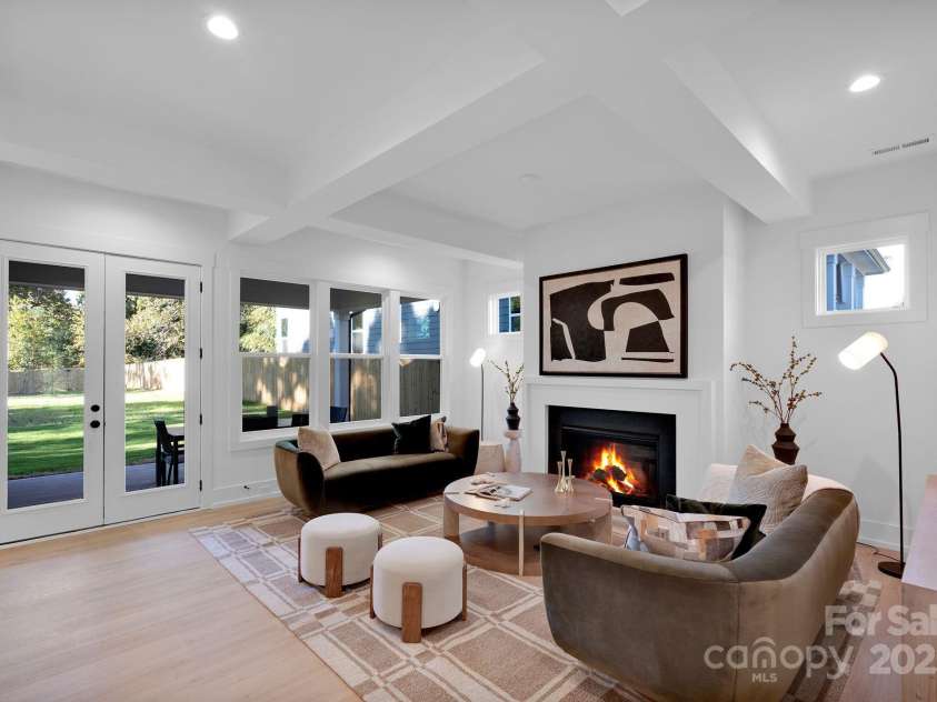 2816 Springway Drive, Charlotte, NC 28205.  MLS# CAR4318458, YatesRealty ID 5291. Representative photo