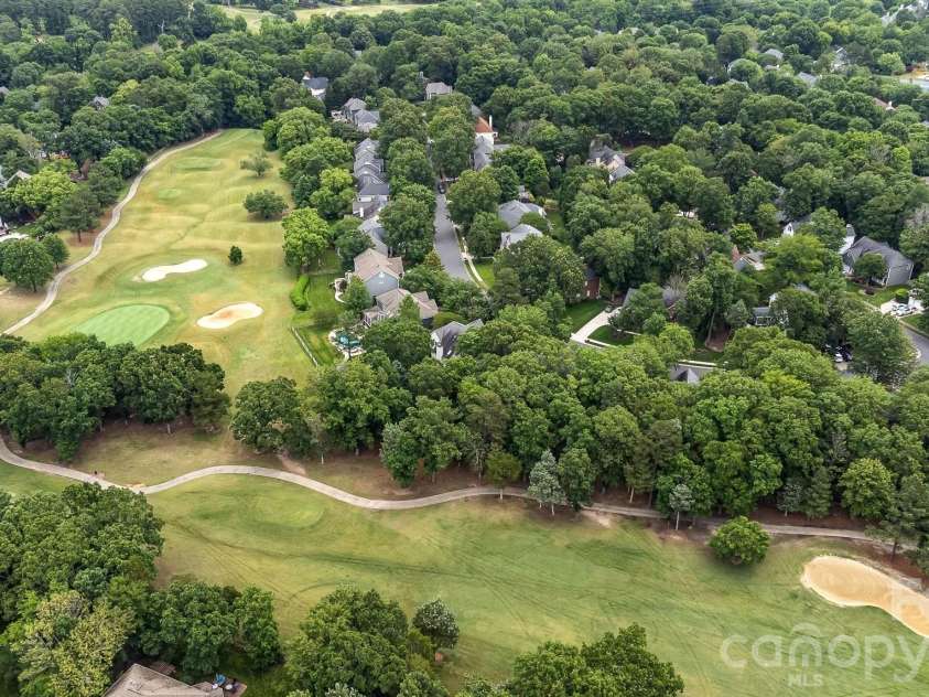 5955 Pale Moss Lane, Charlotte, NC 28269.  MLS# CAR4357485, YatesRealty ID 5291. Community Golf Course