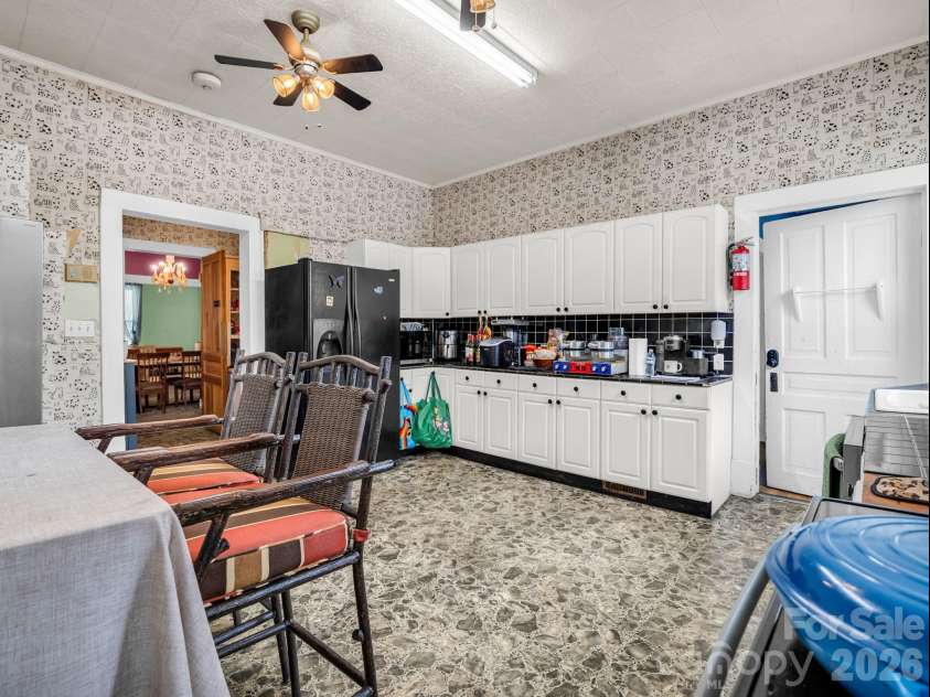252 Spencer Street, Ellenboro, NC 28040.  MLS# CAR4427773, YatesRealty ID 52911. 