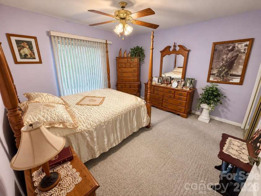 5980 Willowbottom Road, Hickory, NC 28602.  MLS# CAR4426614, YatesRealty ID 52915. 
