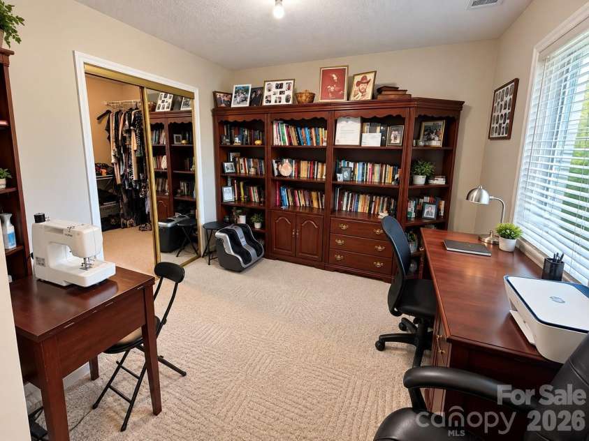 5980 Willowbottom Road, Hickory, NC 28602.  MLS# CAR4426614, YatesRealty ID 52915. 