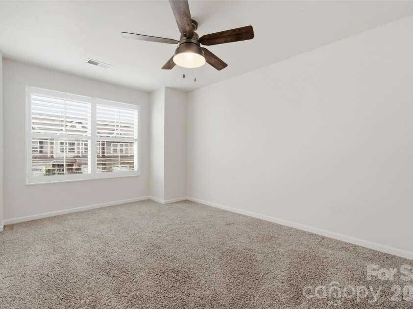 13422 Savannah Point Drive, Charlotte, NC 28273.  MLS# CAR4428290, YatesRealty ID 52916. Secondary Bedrrom