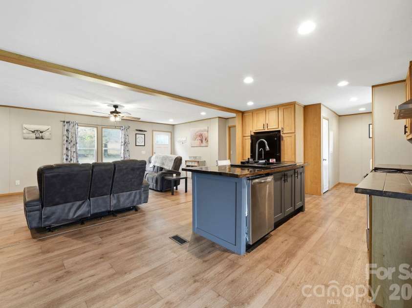 718 Marys Grove Church Road, Kings Mountain, NC 28086.  MLS# CAR4428418, YatesRealty ID 52919. 