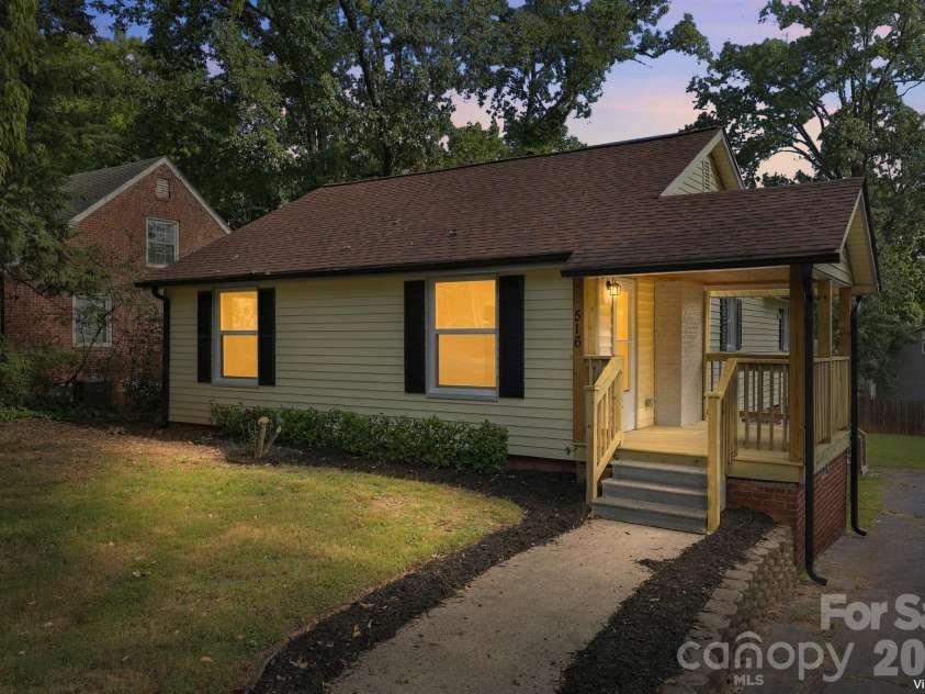 516 Englewood Street, Concord, NC 28025.  MLS# CAR4428466, YatesRealty ID 52921. 