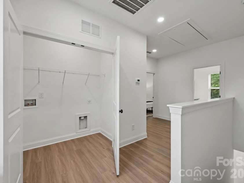 45 13th Street, Newton, NC 28658.  MLS# CAR4428128, YatesRealty ID 52922. Bright landing with a clean finish.