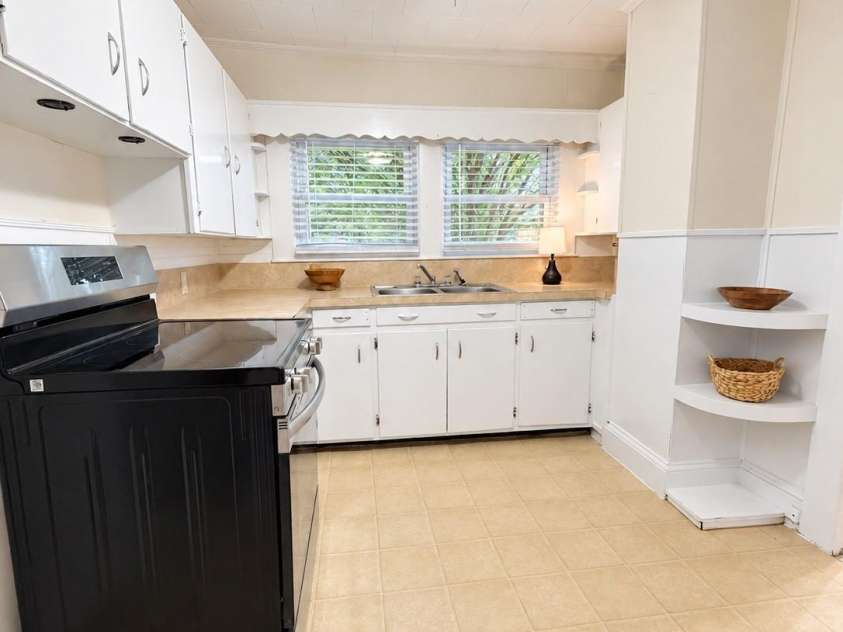 4686 Sawmills School Road, Granite Falls, NC 28630.  MLS# CAR4428012, YatesRealty ID 52928. Kitchen