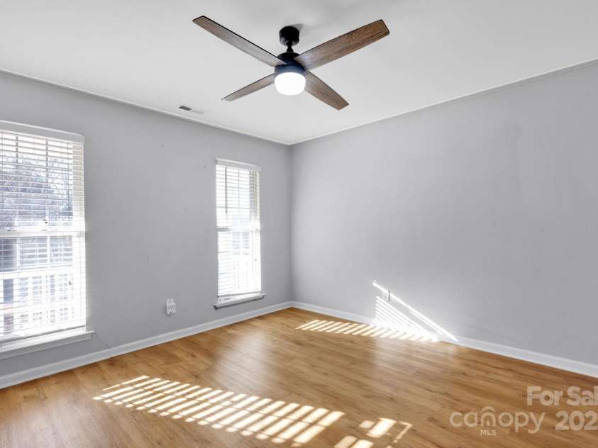 9150 Austin Ridge Lane, Charlotte, NC 28214.  MLS# CAR4213004, YatesRealty ID 5293. 