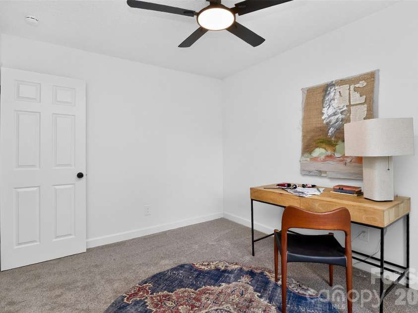 521 Katonah Avenue, Charlotte, NC 28208.  MLS# CAR4427639, YatesRealty ID 52933. Bedroom 2