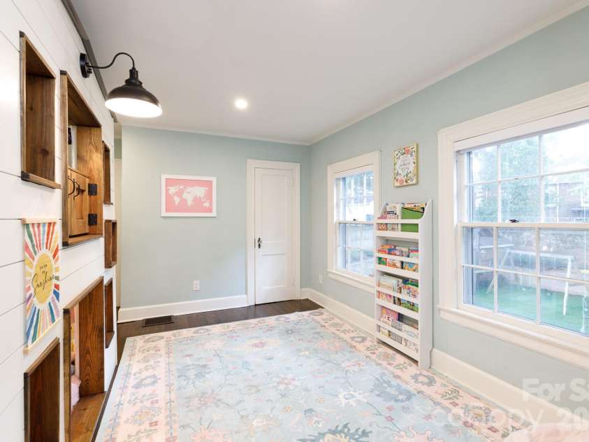 411 Dale Avenue, Gastonia, NC 28052.  MLS# CAR4427569, YatesRealty ID 52936. Bed 2 w/ double closets