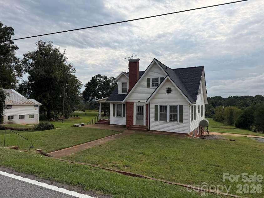 3360 US 64 Highway, Rutherfordton, NC 28139.  MLS# CAR4427321, YatesRealty ID 52937. 