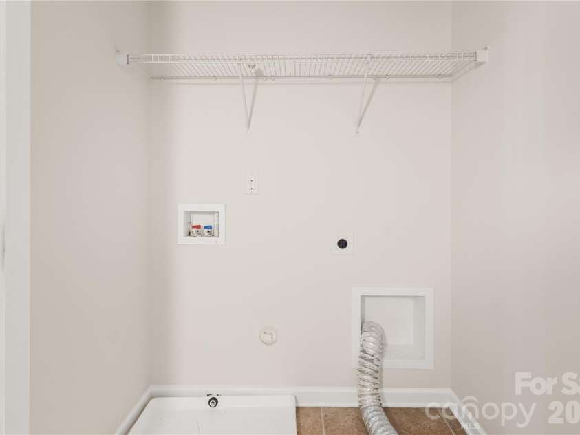 6300 Kloss Lane, Indian Trail, NC 28079.  MLS# CAR4427452, YatesRealty ID 52939. 