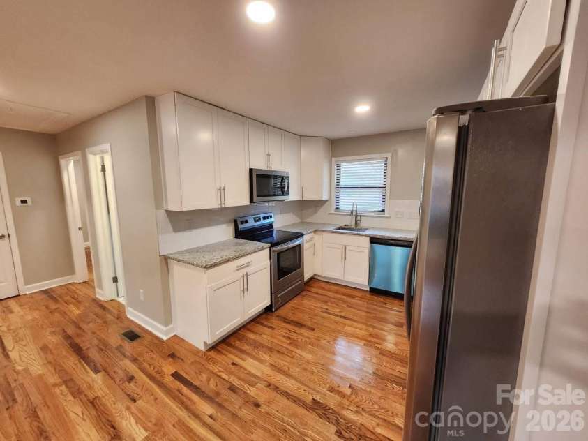 4 Faye Street, Belmont, NC 28012.  MLS# CAR4345991, YatesRealty ID 5294. 