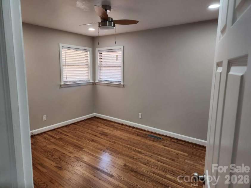4 Faye Street, Belmont, NC 28012.  MLS# CAR4345991, YatesRealty ID 5294. 