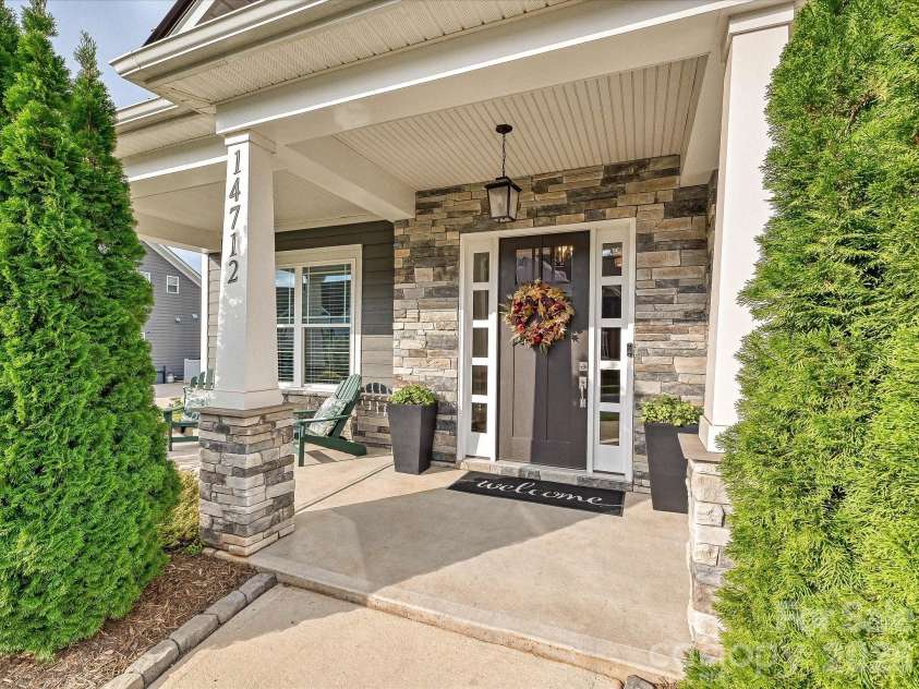 14712 Keyes Meadow Way, Huntersville, NC 28078.  MLS# CAR4427232, YatesRealty ID 52941. 