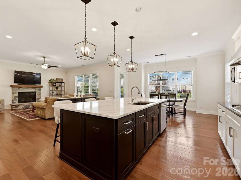 14712 Keyes Meadow Way, Huntersville, NC 28078.  MLS# CAR4427232, YatesRealty ID 52941. 