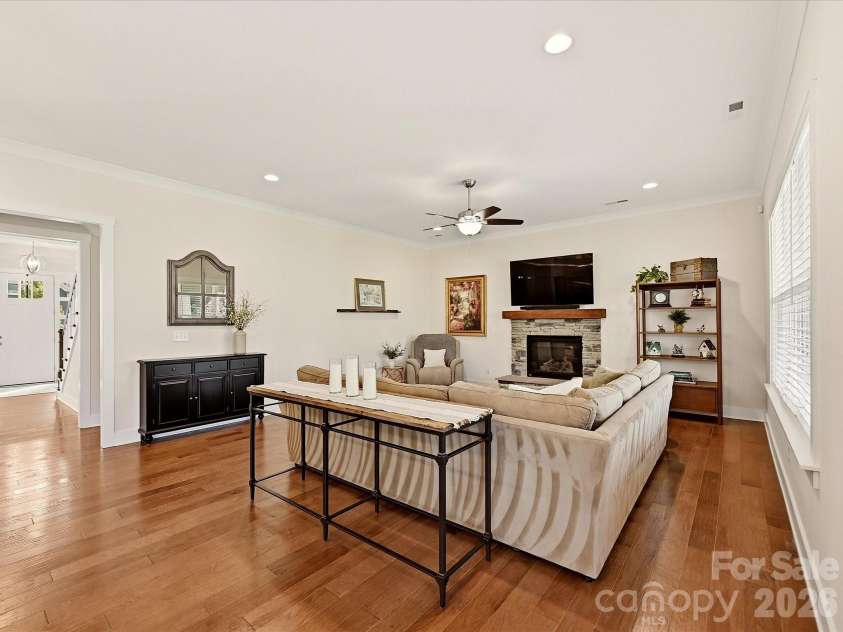 14712 Keyes Meadow Way, Huntersville, NC 28078.  MLS# CAR4427232, YatesRealty ID 52941. 