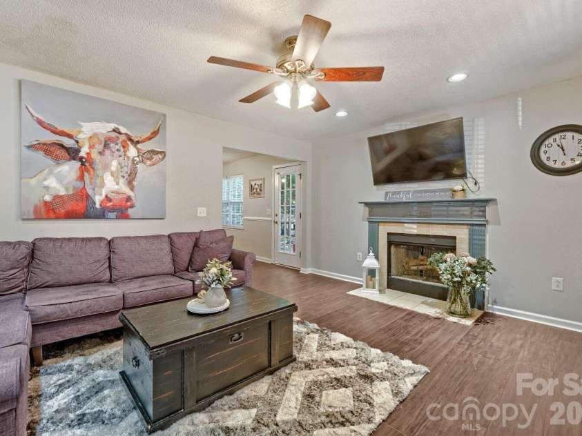 7742 Red Robin Trail, Denver, NC 28037.  MLS# CAR4427301, YatesRealty ID 52942. 