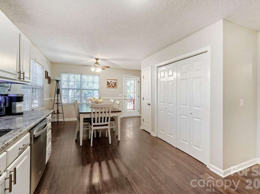 7742 Red Robin Trail, Denver, NC 28037.  MLS# CAR4427301, YatesRealty ID 52942. 