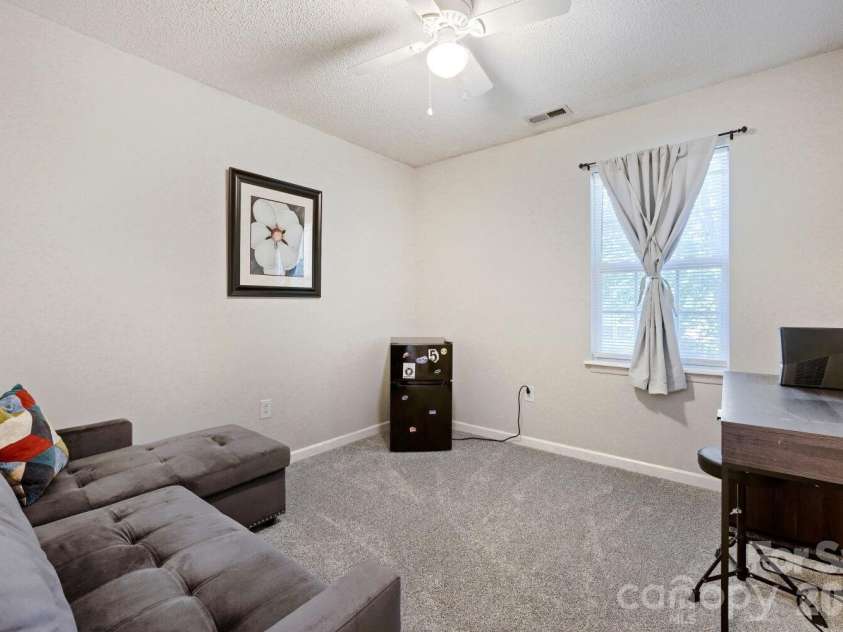 7742 Red Robin Trail, Denver, NC 28037.  MLS# CAR4427301, YatesRealty ID 52942. 