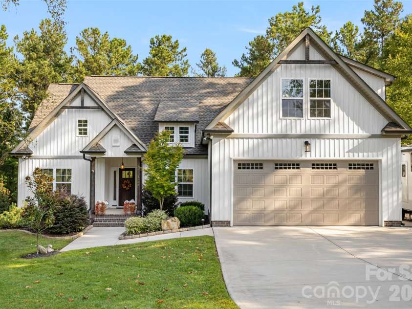 1604 Aragon Beach Road, Rock Hill, SC 29732.  MLS# CAR4427159, YatesRealty ID 52944. Charming craftsman-style home surrounded by mature trees