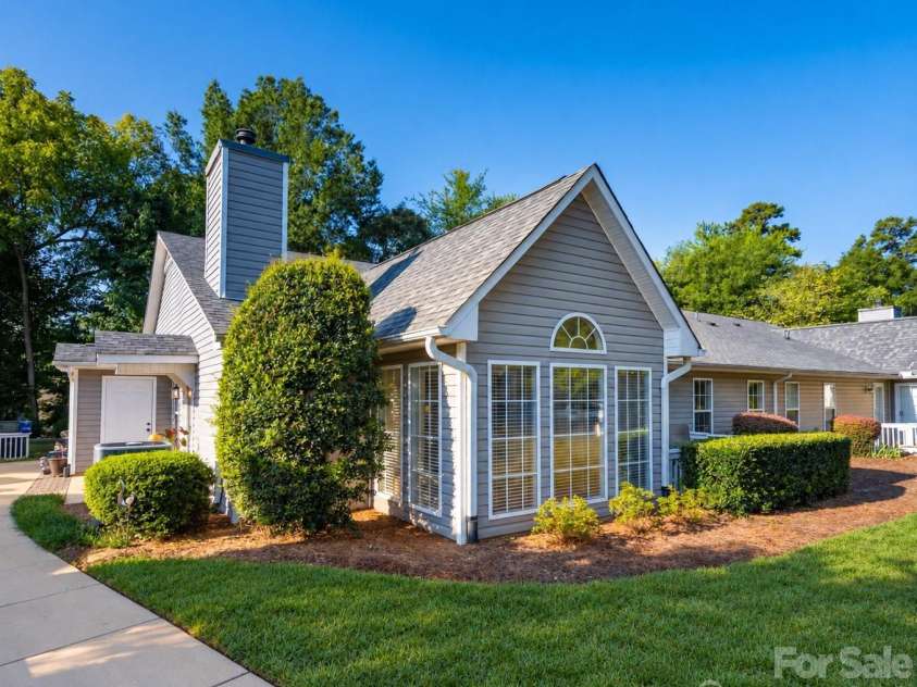 21179 Cold Spring Lane, Cornelius, NC 28031.  MLS# CAR4427229, YatesRealty ID 52945. 