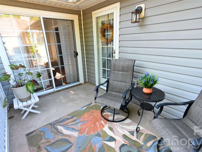 21179 Cold Spring Lane, Cornelius, NC 28031.  MLS# CAR4427229, YatesRealty ID 52945. 