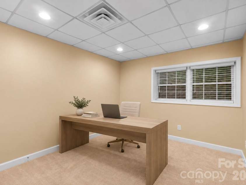 6623 Brookcrest Drive, Charlotte, NC 28210.  MLS# CAR4426988, YatesRealty ID 52948. Virtually staged bedroom in basement