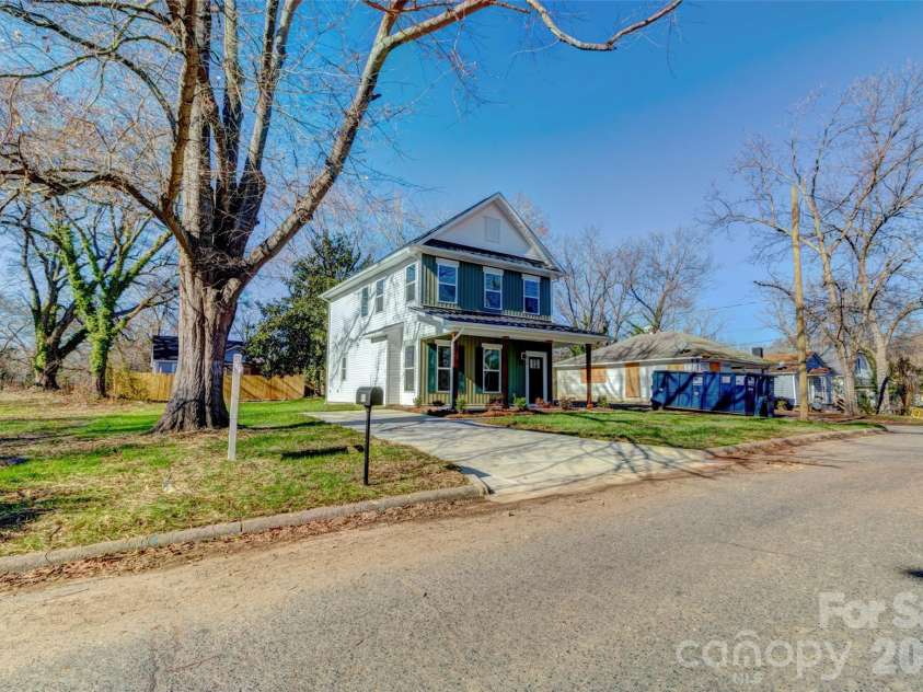 414 Clegg Street, Shelby, NC 28150.  MLS# CAR4329816, YatesRealty ID 5295. 