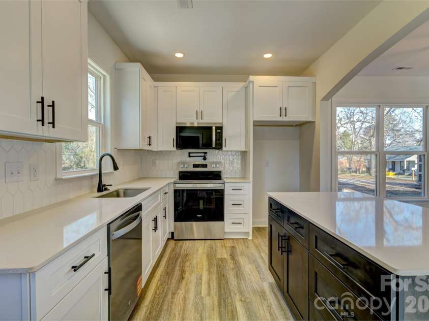 414 Clegg Street, Shelby, NC 28150.  MLS# CAR4329816, YatesRealty ID 5295. 