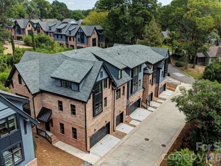 3139 Colyer Place, Charlotte, NC 28205.  MLS# CAR4426937, YatesRealty ID 52953. 