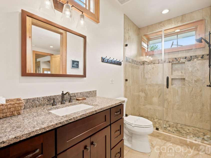 57 Valley View, Banner Elk, NC 28604.  MLS# CAR4426874, YatesRealty ID 52954. 