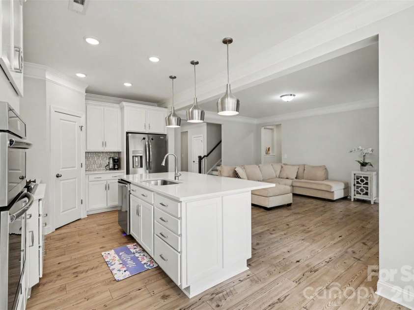125 Dunlavin Way, Mooresville, NC 28115.  MLS# CAR4426785, YatesRealty ID 52956. 