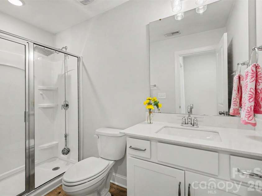 125 Dunlavin Way, Mooresville, NC 28115.  MLS# CAR4426785, YatesRealty ID 52956. 