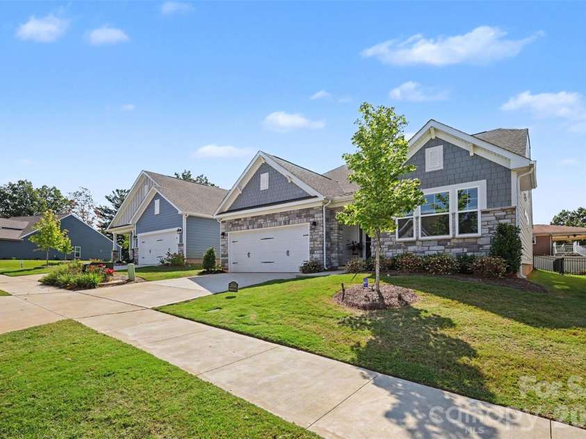 125 Dunlavin Way, Mooresville, NC 28115.  MLS# CAR4426785, YatesRealty ID 52956. 