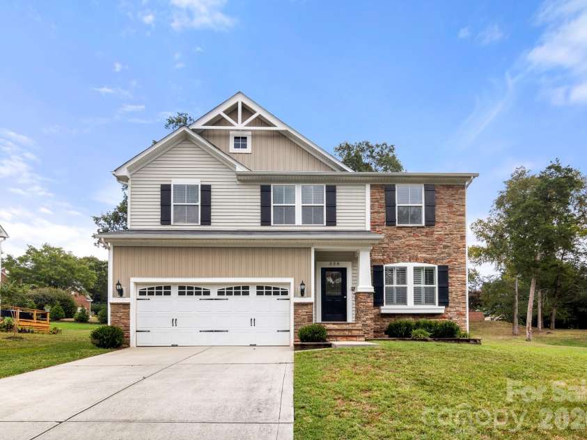 338 Lorraine Road, Fort Mill, SC 29708.  MLS# CAR4426652, YatesRealty ID 52958. 