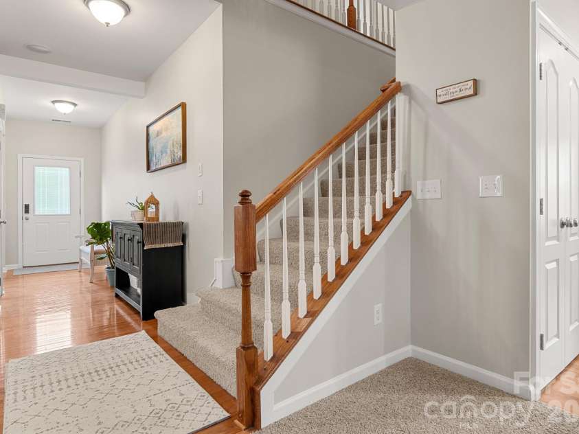 338 Lorraine Road, Fort Mill, SC 29708.  MLS# CAR4426652, YatesRealty ID 52958. 