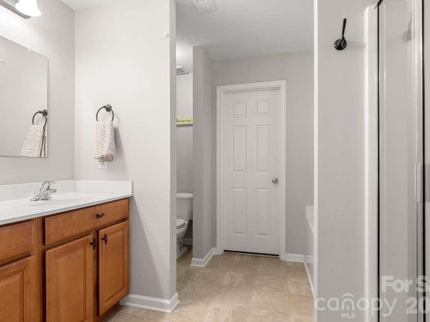 338 Lorraine Road, Fort Mill, SC 29708.  MLS# CAR4426652, YatesRealty ID 52958. 