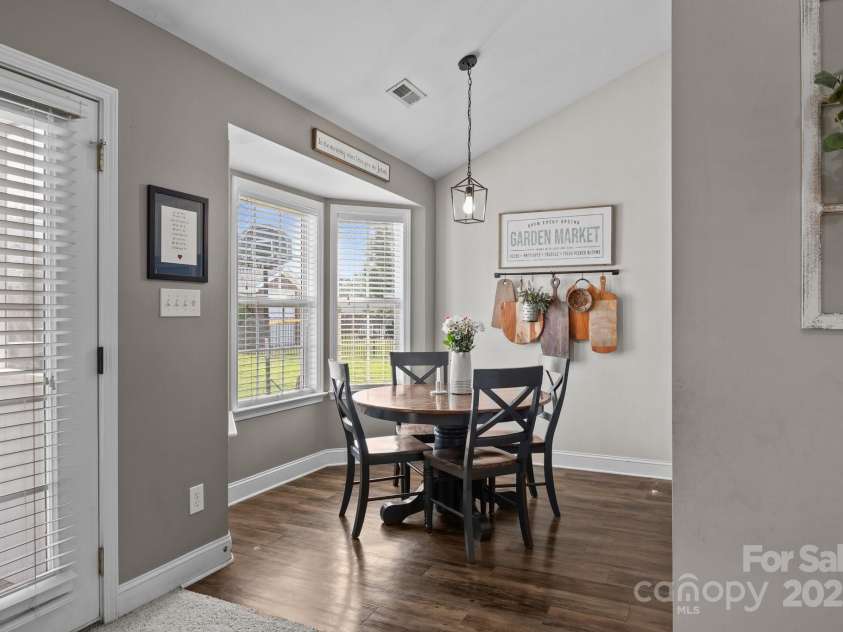 3419 Brickyard Lane, Midland, NC 28107.  MLS# CAR4266112, YatesRealty ID 5296. Breakfast Nook