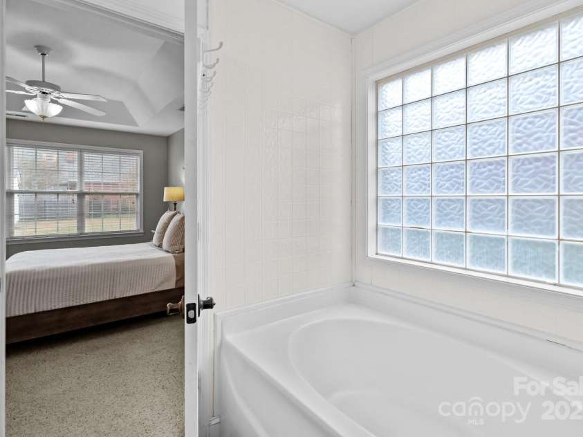 3419 Brickyard Lane, Midland, NC 28107.  MLS# CAR4266112, YatesRealty ID 5296. Ensuite