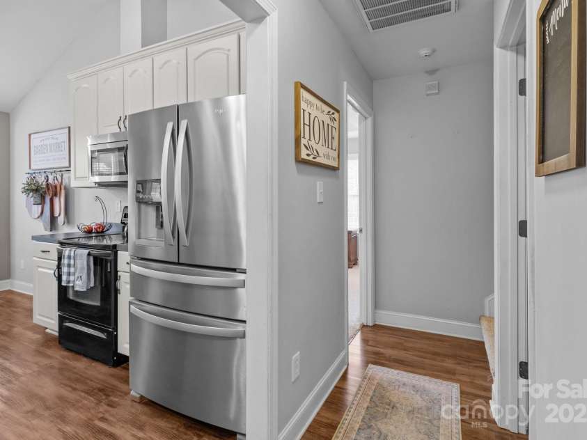 3419 Brickyard Lane, Midland, NC 28107.  MLS# CAR4266112, YatesRealty ID 5296. Galley Kitchen