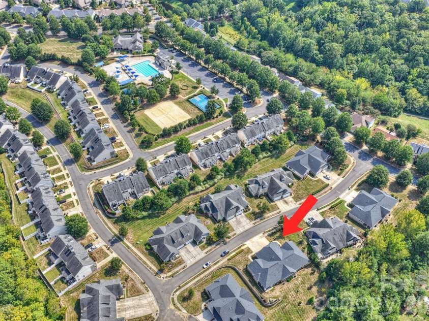 6625 Glenlivet Court, Charlotte, NC 28278.  MLS# CAR4426512, YatesRealty ID 52962. 